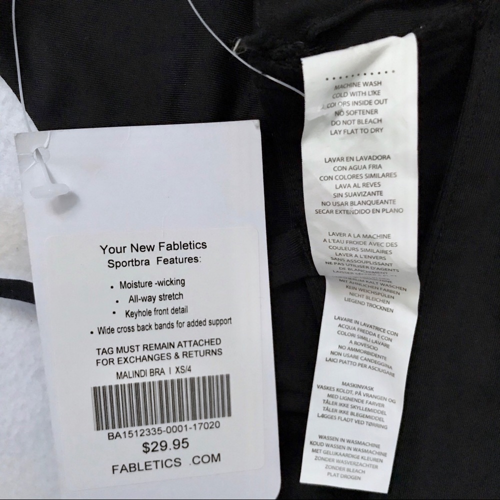 ❌SOLD❌ Fabletics NWT Black Sports Bra Women XS (4) - Picture 8 of 8